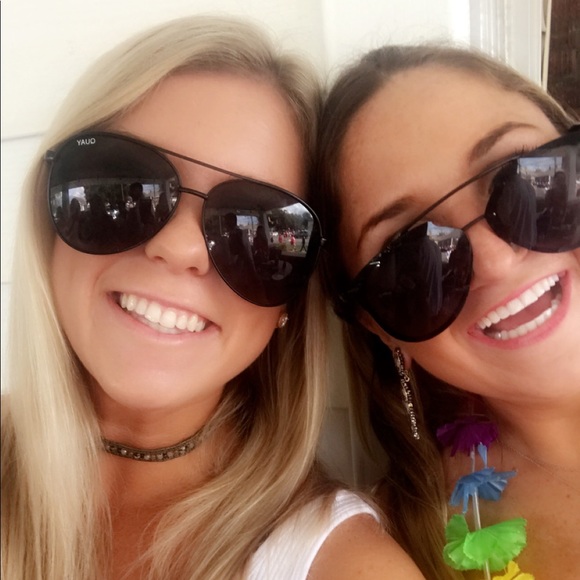 Meet your Posher, Samantha - Picture 1 of 1